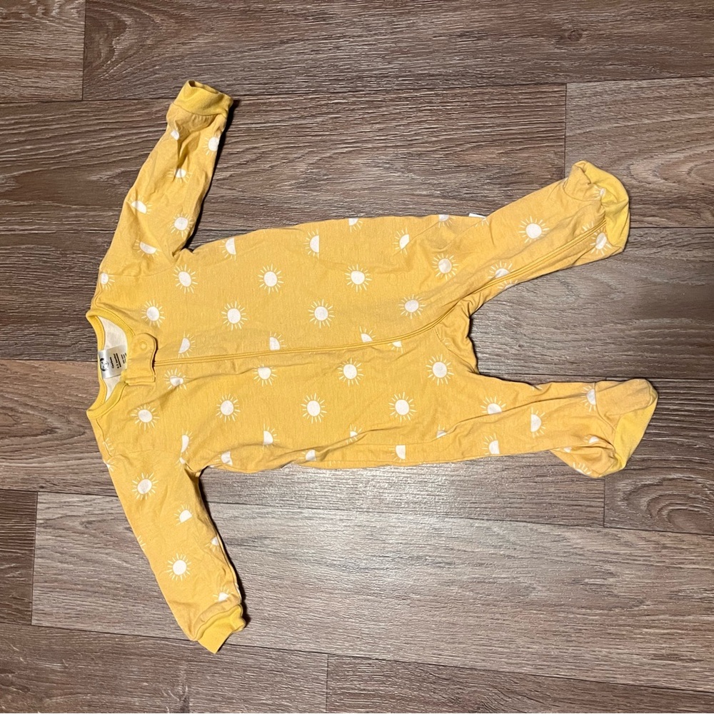 👶💕 Gerber Baby Girl Bodysuits | 0–3 Months | Set of 5 - Picture 2 of 11